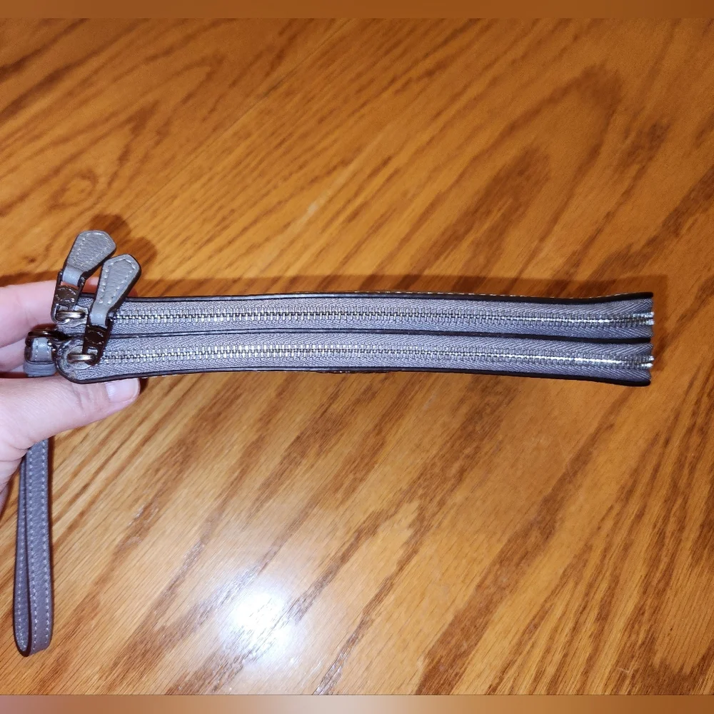 Coach Double Zip Wallet - Picture 4 of 11